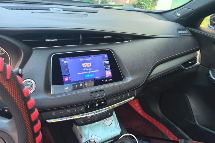 Used Cadillac XT4 2021 28T Two-Wheel Drive Leading Version Audio And AC Panel