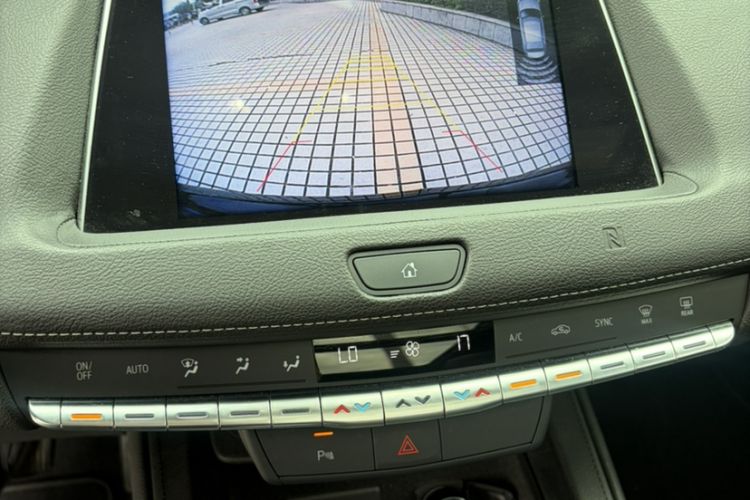 Used Cadillac XT4 2021 28T Two-Wheel Drive Tech Edition Audio And AC Panel