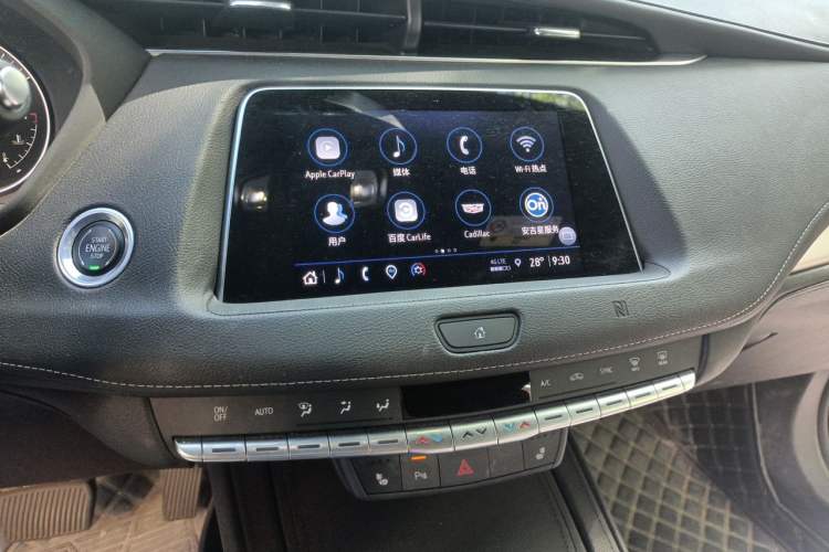 Used Cadillac XT4 2021 28T Two-Wheel Drive Leading Version Audio And AC Panel