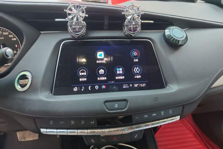 Used Cadillac XT4 2021 28T Two-Wheel Drive Luxury Version Audio And AC Panel