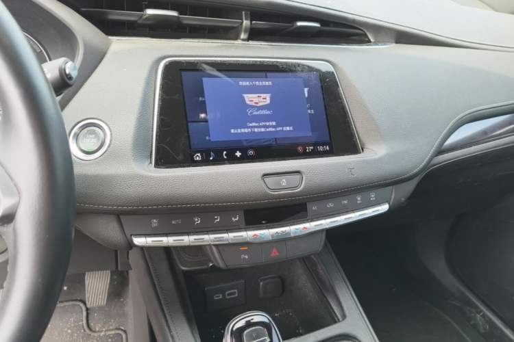 Used Cadillac XT4 2021 28T Two-Wheel Drive Tech Edition Audio And AC Panel