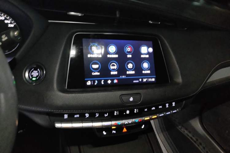 Used Cadillac XT4 2021 28T Two-Wheel Drive Luxury Version Audio And AC Panel