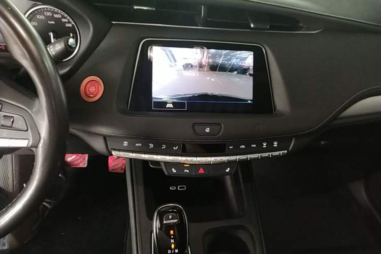 Used Cadillac XT4 2021 28T Two-Wheel Drive Leading Version Audio And AC Panel