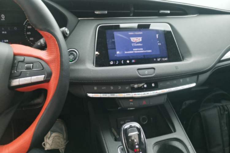 Used Cadillac XT4 2021 28T Two-Wheel Drive Tech Edition Audio And AC Panel