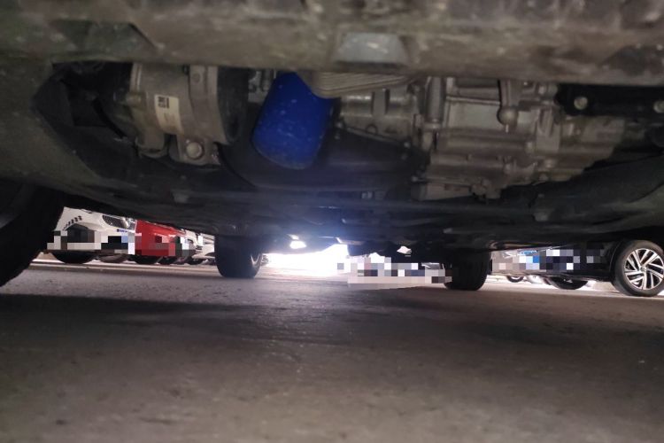 Used Cadillac XT4 2021 28T Two-Wheel Drive Luxury Version Chassis Front