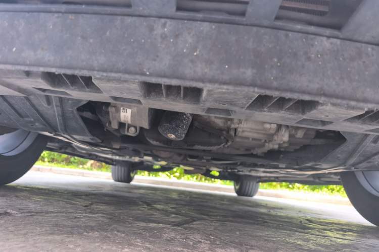 Used Cadillac XT4 2021 28T Two-Wheel Drive Leading Version Chassis Front