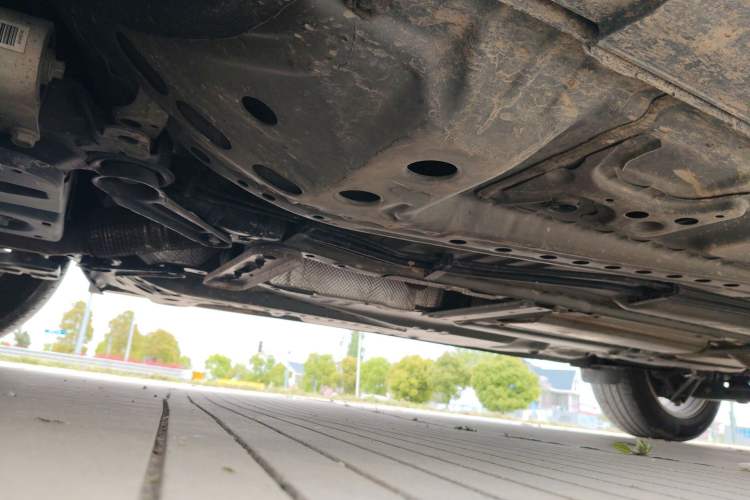 Used Cadillac XT4 2021 28T Two-Wheel Drive Tech Edition Chassis Front Left