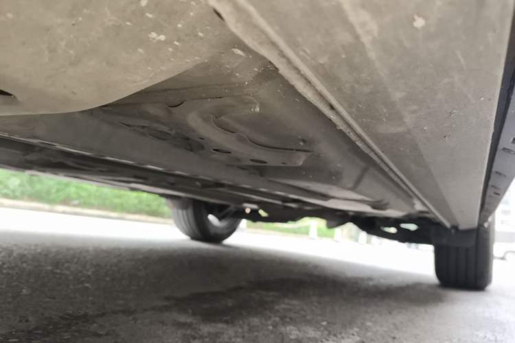 Used Cadillac XT4 2021 28T Two-Wheel Drive Leading Version Chassis Front Left