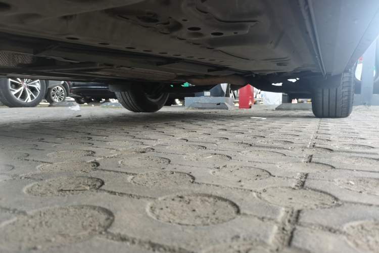 Used Cadillac XT4 2021 28T Two-Wheel Drive Leading Version Chassis Front Left
