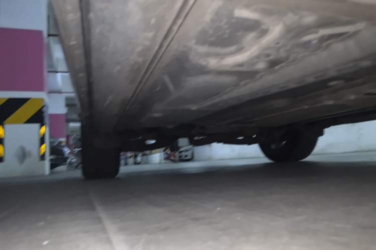 Used Cadillac XT4 2021 28T Two-Wheel Drive Leading Version Chassis Front Right