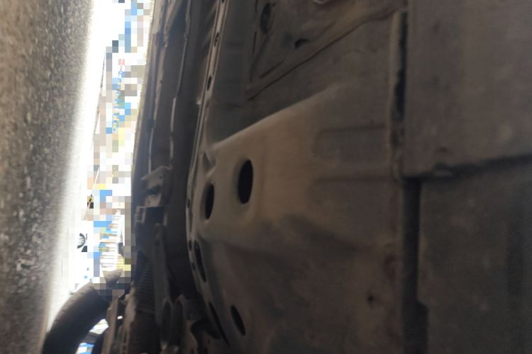 Used Cadillac XT4 2021 28T Two-Wheel Drive Luxury Version Chassis Front Right