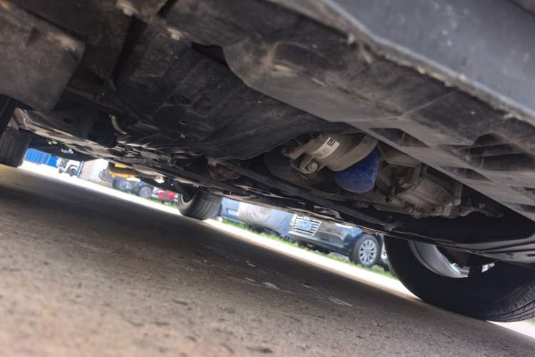 Used Cadillac XT4 2021 28T Two-Wheel Drive Leading Version Chassis Front Right