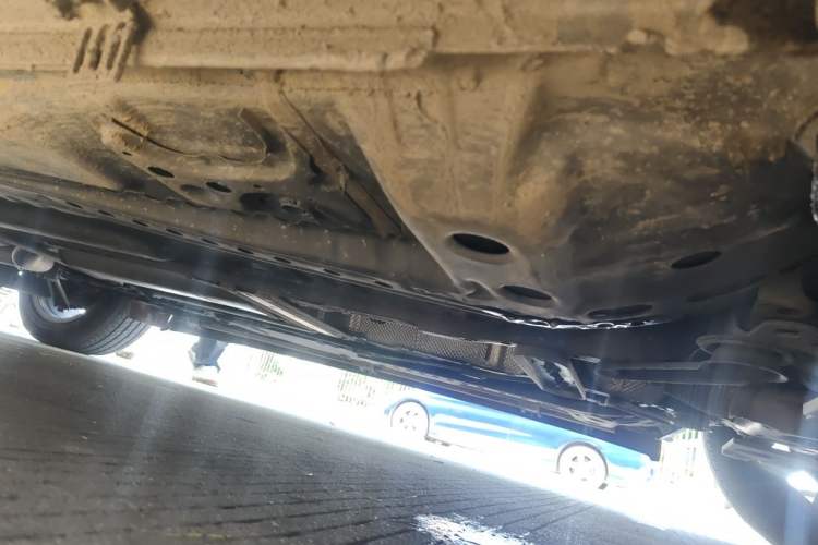 Used Cadillac XT4 2021 28T Two-Wheel Drive Leading Version Chassis Front Right