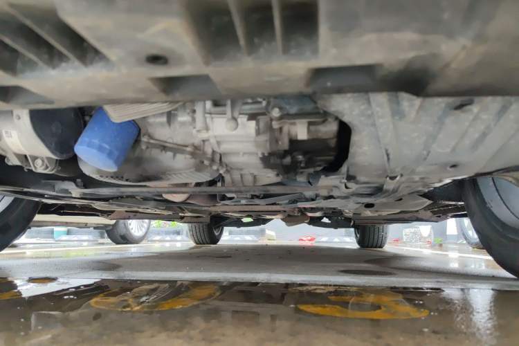 Used Cadillac XT4 2021 28T Two-Wheel Drive Luxury Version Chassis Front