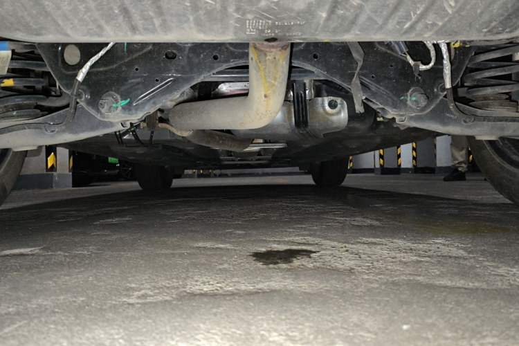 Used Cadillac XT4 2021 28T Two-Wheel Drive Luxury Version Chassis Rear