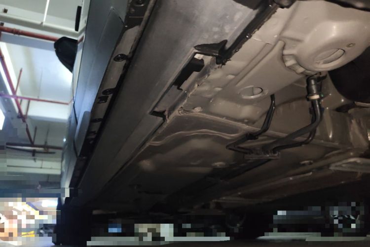Used Cadillac XT4 2021 28T Two-Wheel Drive Tech Edition Chassis Rear Left