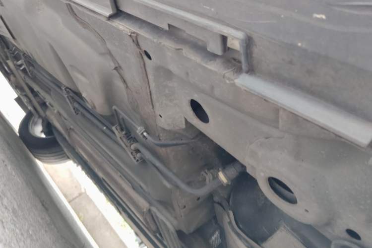 Used Cadillac XT4 2021 28T Two-Wheel Drive Tech Edition Chassis Rear Left