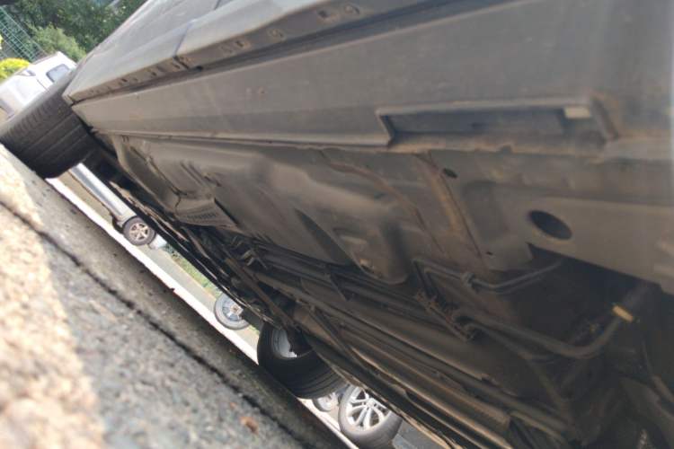 Used Cadillac XT4 2021 28T Two-Wheel Drive Tech Edition Chassis Rear Left