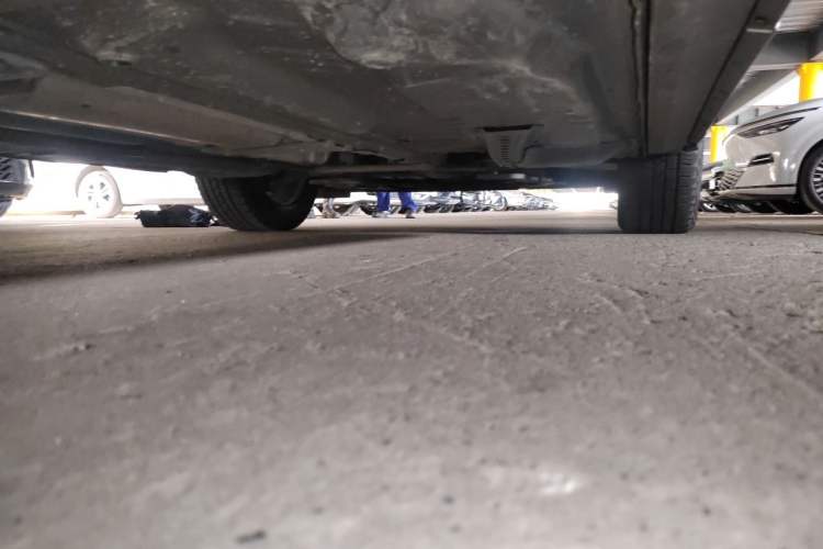 Used Cadillac XT4 2021 28T Two-Wheel Drive Luxury Version Chassis Rear Right