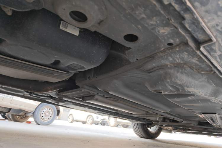 Used Cadillac XT4 2021 28T Two-Wheel Drive Tech Edition Chassis Rear Right