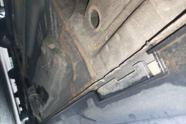 Used Cadillac XT4 2021 28T Two-Wheel Drive Tech Edition Chassis Rear Right