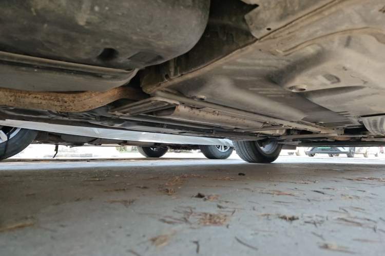 Used Cadillac XT4 2021 28T Two-Wheel Drive Tech Edition Chassis Rear Right