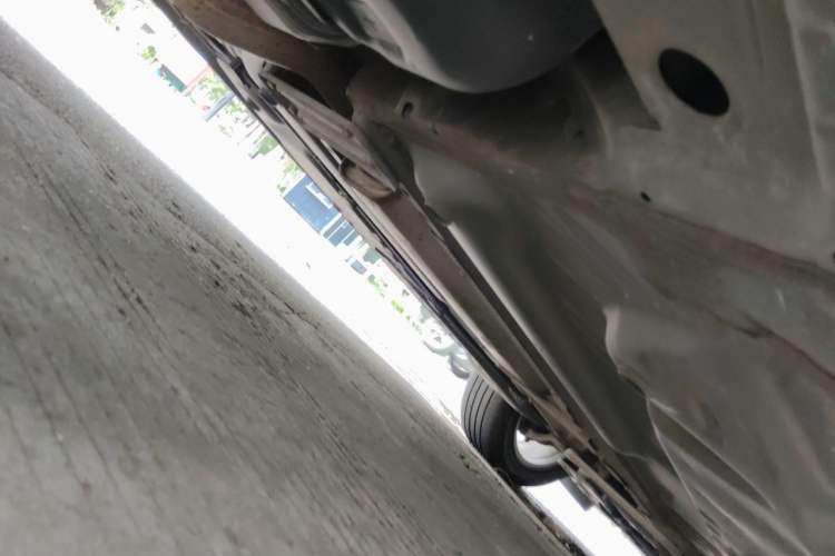Used Cadillac XT4 2021 28T Two-Wheel Drive Tech Edition Chassis Rear Right