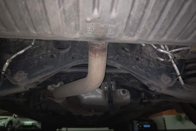 Used Cadillac XT4 2021 28T Two-Wheel Drive Leading Version Chassis Rear