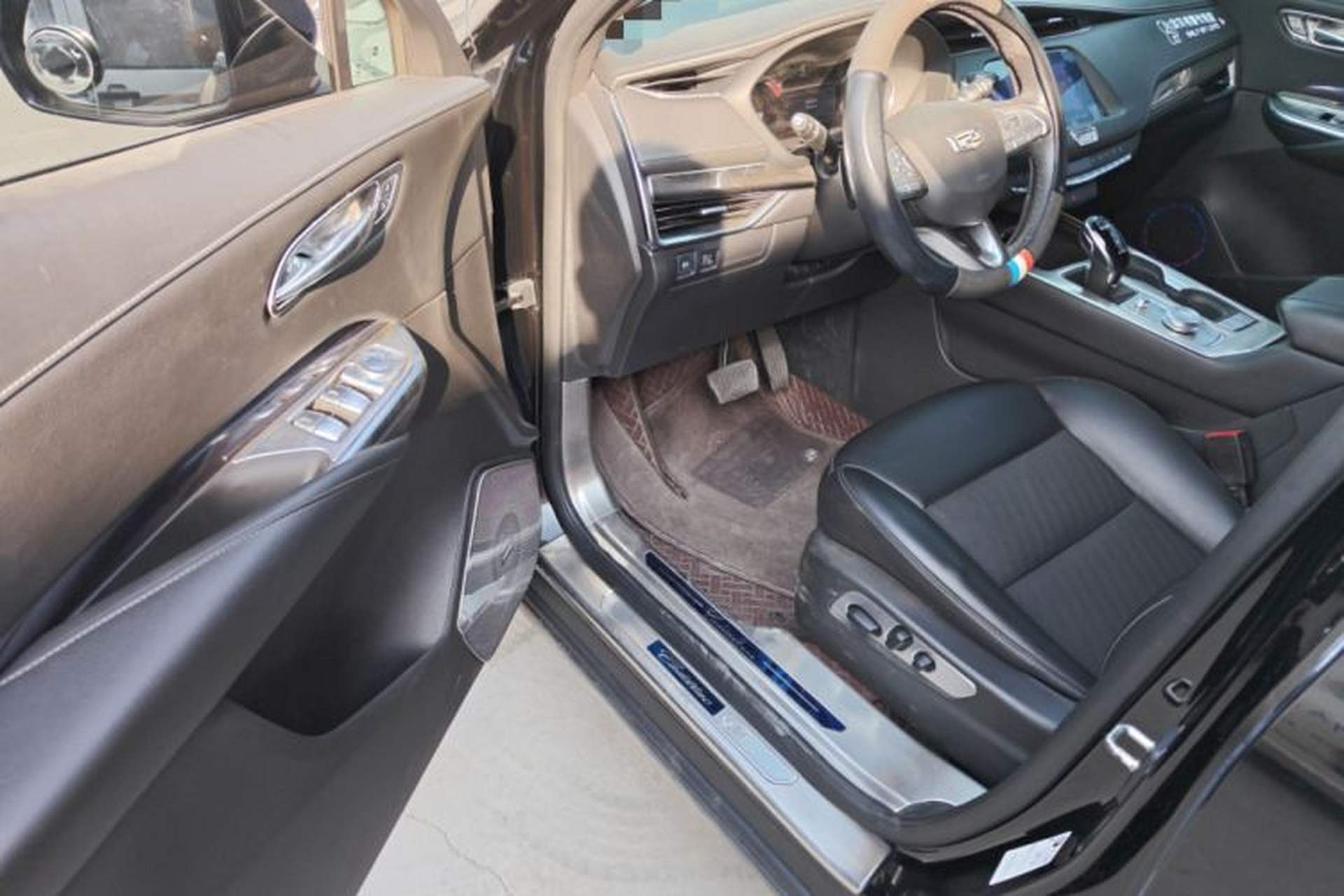 Used Cadillac XT4 2021 28T Two-Wheel Drive Tech Edition Driver Seat