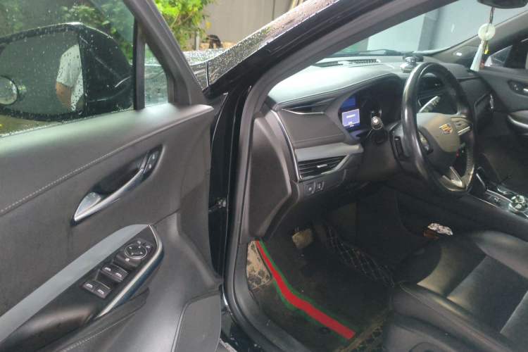 Used Cadillac XT4 2021 28T Two-Wheel Drive Leading Version Driver Seat