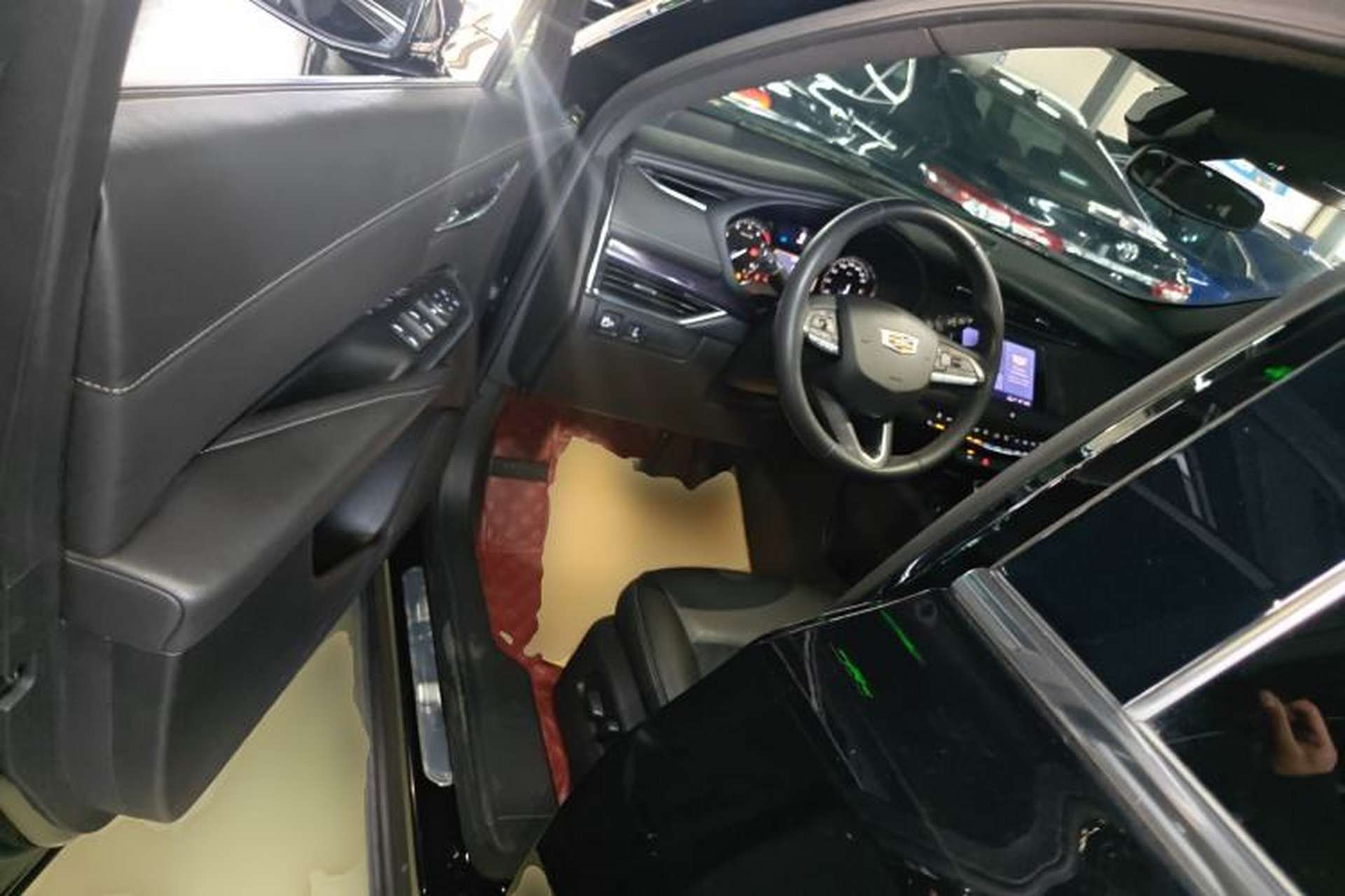 Used Cadillac XT4 2021 28T Two-Wheel Drive Tech Edition Driver Seat