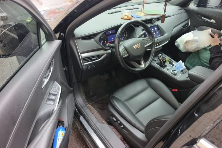 Used Cadillac XT4 2021 28T Two-Wheel Drive Luxury Version Driver Seat