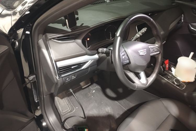 Used Cadillac XT4 2021 28T Two-Wheel Drive Leading Version Driver Seat