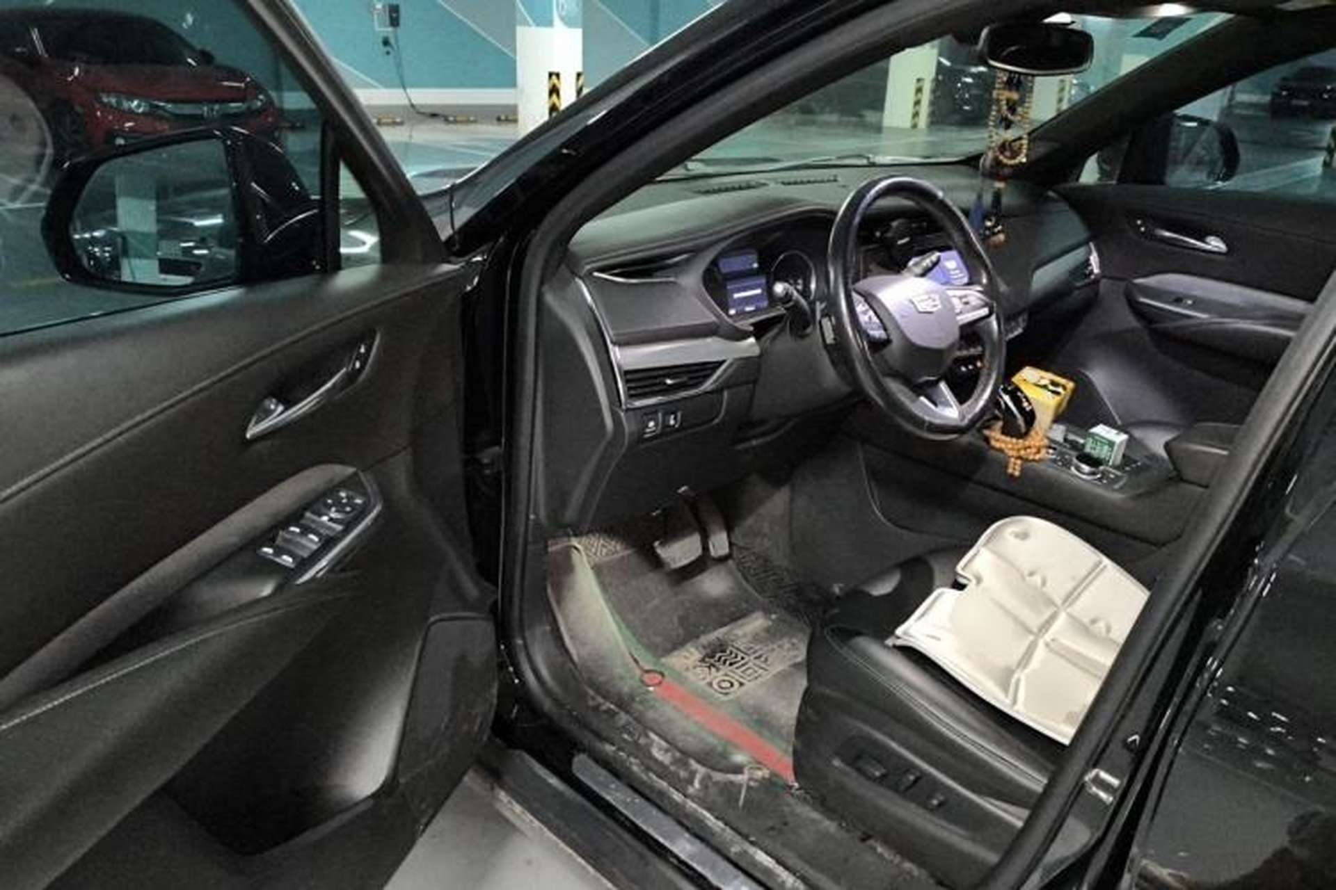 Used Cadillac XT4 2021 28T Two-Wheel Drive Leading Version Driver Seat