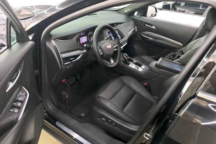 Used Cadillac XT4 2021 28T Two-Wheel Drive Leading Version Driver Seat