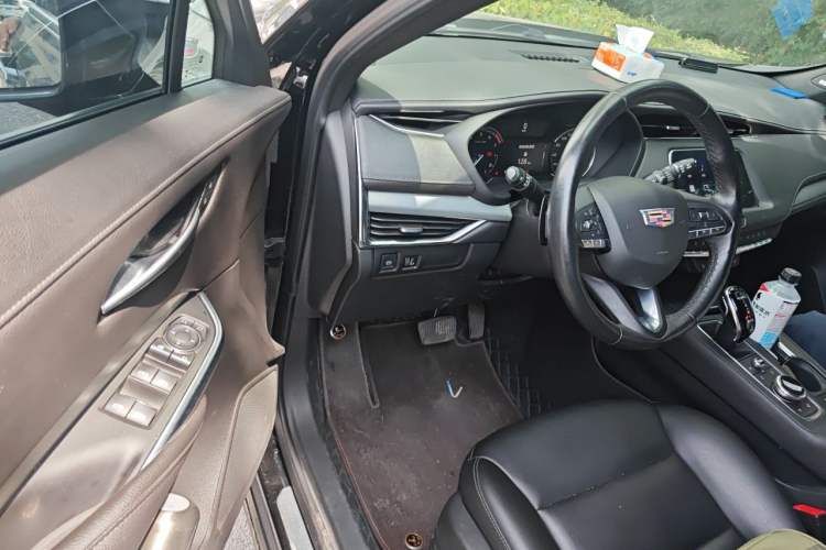 Used Cadillac XT4 2021 28T Two-Wheel Drive Leading Version Driver Seat