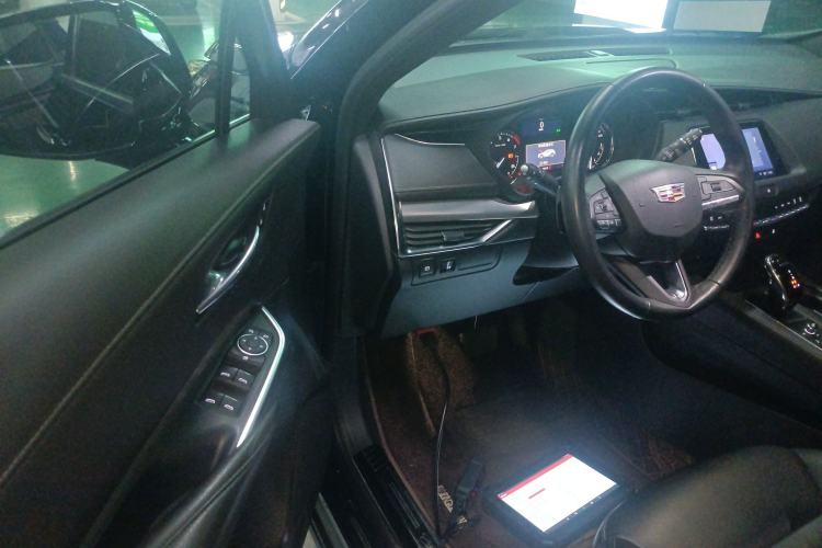 Used Cadillac XT4 2021 28T Two-Wheel Drive Leading Version Driver Seat