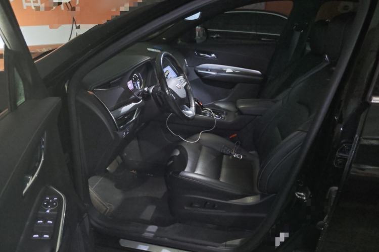 Used Cadillac XT4 2021 28T Two-Wheel Drive Leading Version Driver Seat