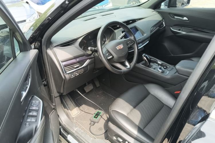 Used Cadillac XT4 2021 28T Two-Wheel Drive Tech Edition Driver Seat