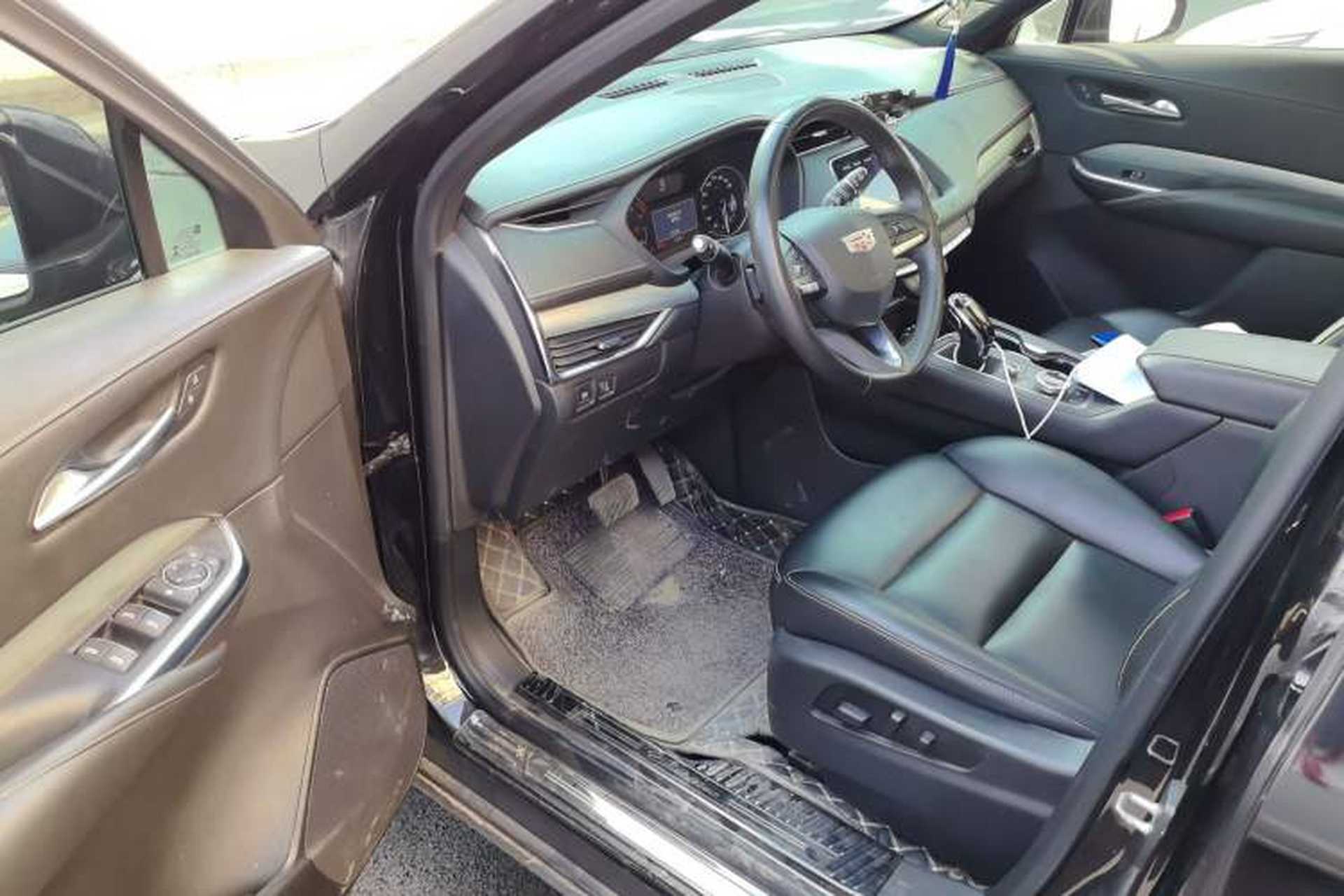 Used Cadillac XT4 2021 28T Two-Wheel Drive Leading Version Driver Seat