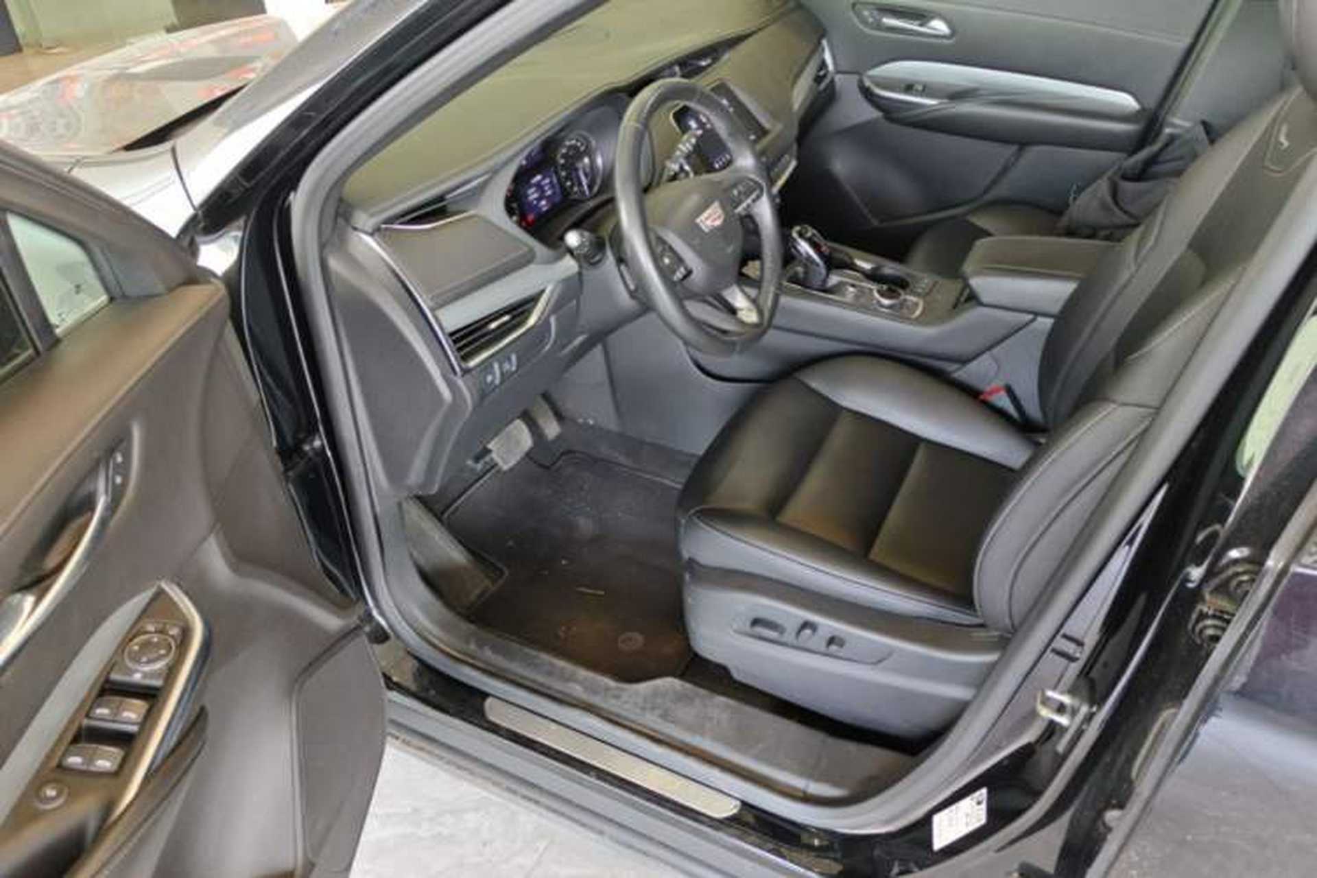 Used Cadillac XT4 2021 28T Two-Wheel Drive Luxury Version Driver Seat