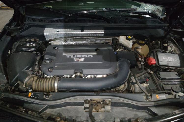 Used Cadillac XT4 2021 28T Two-Wheel Drive Tech Edition Engine Bay