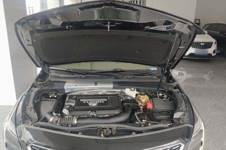 Used Cadillac XT4 2021 28T Two-Wheel Drive Leading Version Engine Bay
