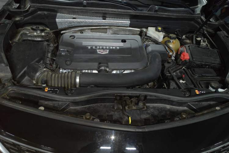 Used Cadillac XT4 2021 28T Two-Wheel Drive Leading Version Engine Bay