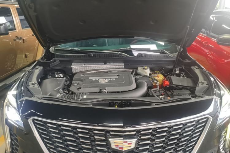 Used Cadillac XT4 2021 28T Two-Wheel Drive Leading Version Engine Bay