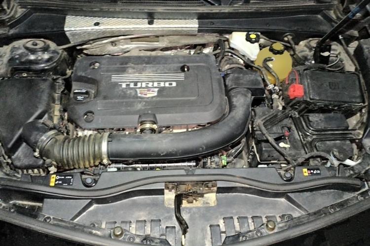 Used Cadillac XT4 2021 28T Two-Wheel Drive Luxury Version Engine Bay