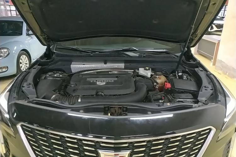 Used Cadillac XT4 2021 28T Two-Wheel Drive Leading Version Engine Bay