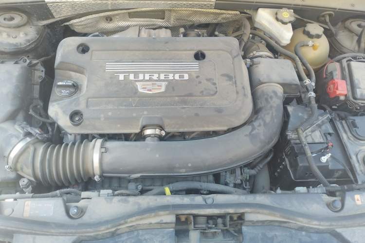 Used Cadillac XT4 2021 28T Two-Wheel Drive Tech Edition Engine Bay