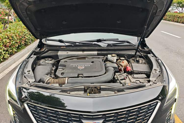 Used Cadillac XT4 2021 28T Two-Wheel Drive Leading Version Engine Bay