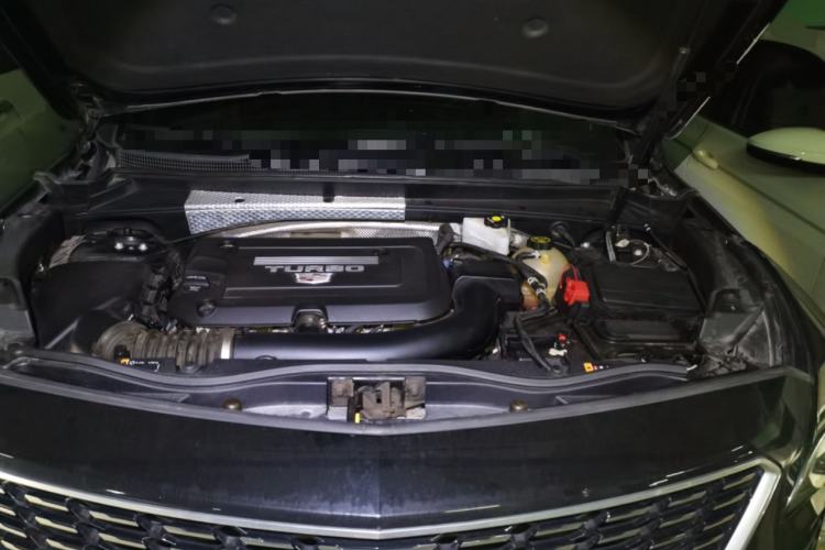 Used Cadillac XT4 2021 28T Two-Wheel Drive Luxury Version Engine Bay